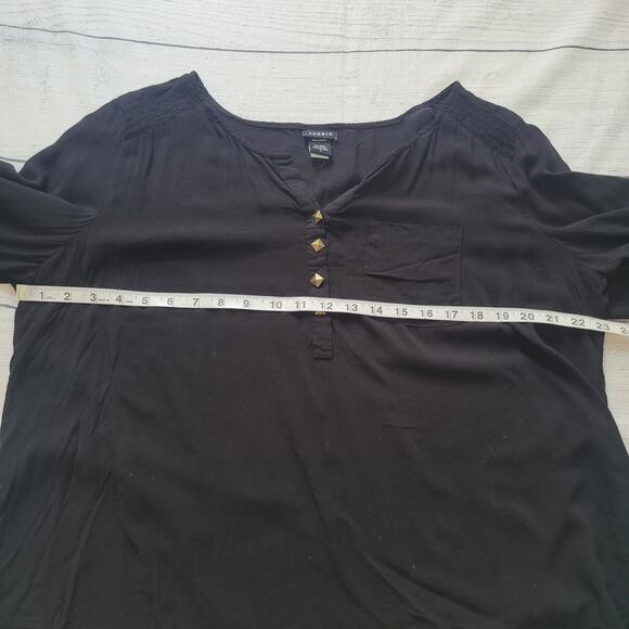 Torrid Size 2 Sheer Popover Bronze Stud Blouse lightweight v-neck chiffon glam - Picture 5 of 9